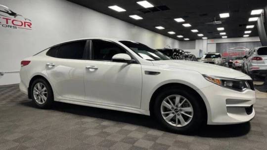 2018 Kia Optima LX — Sedan — 111,623 mi — Las Vegas, NV