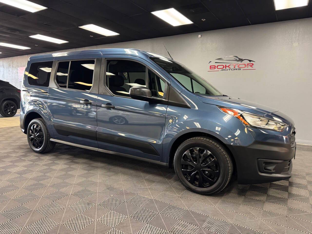 2021 Ford Transit Connect Wagon XL — Passenger Van — 86,984 mi — Las Vegas, NV