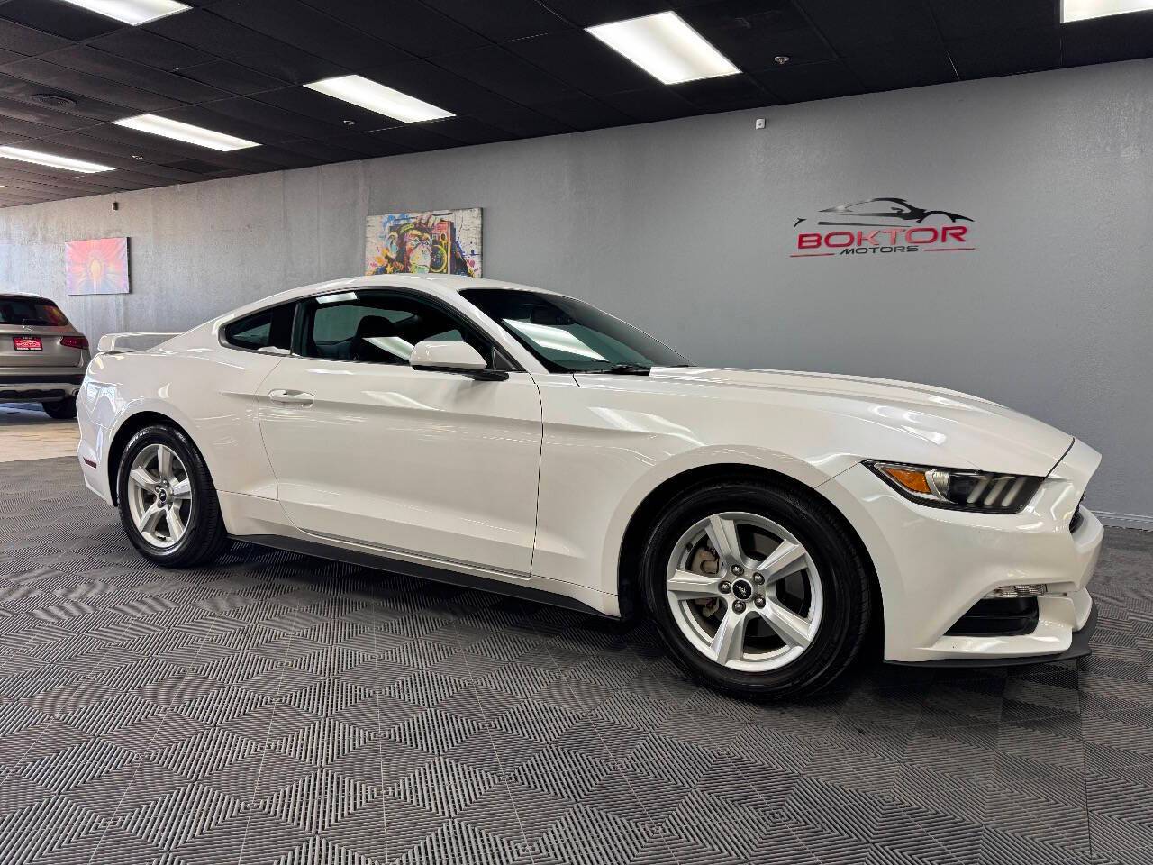 2017 Ford Mustang V6 — Coupe — 48,170 mi — Las Vegas, NV