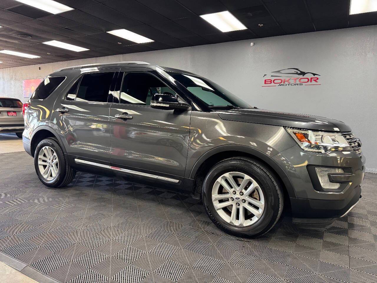 2017 Ford Explorer XLT — SUV — 89,166 mi — Las Vegas, NV