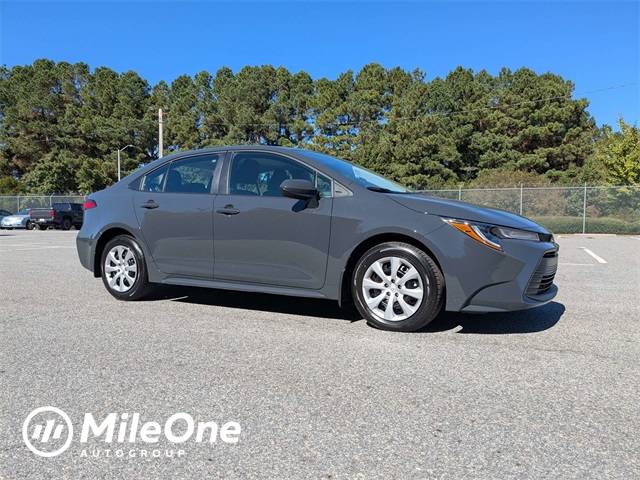 2025 Toyota Corolla LE — Sedan — 351 mi — Elizabeth City, NC