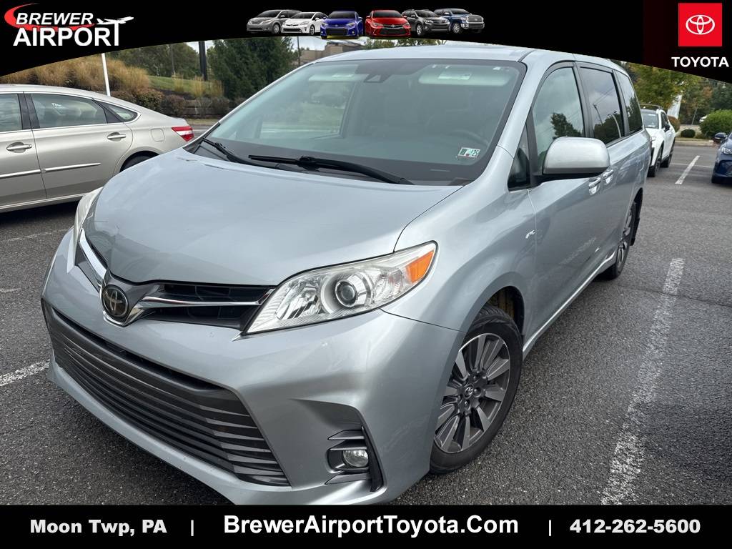 2020 Toyota Sienna XLE — Minivan — 59,769 mi — Moon Township, PA