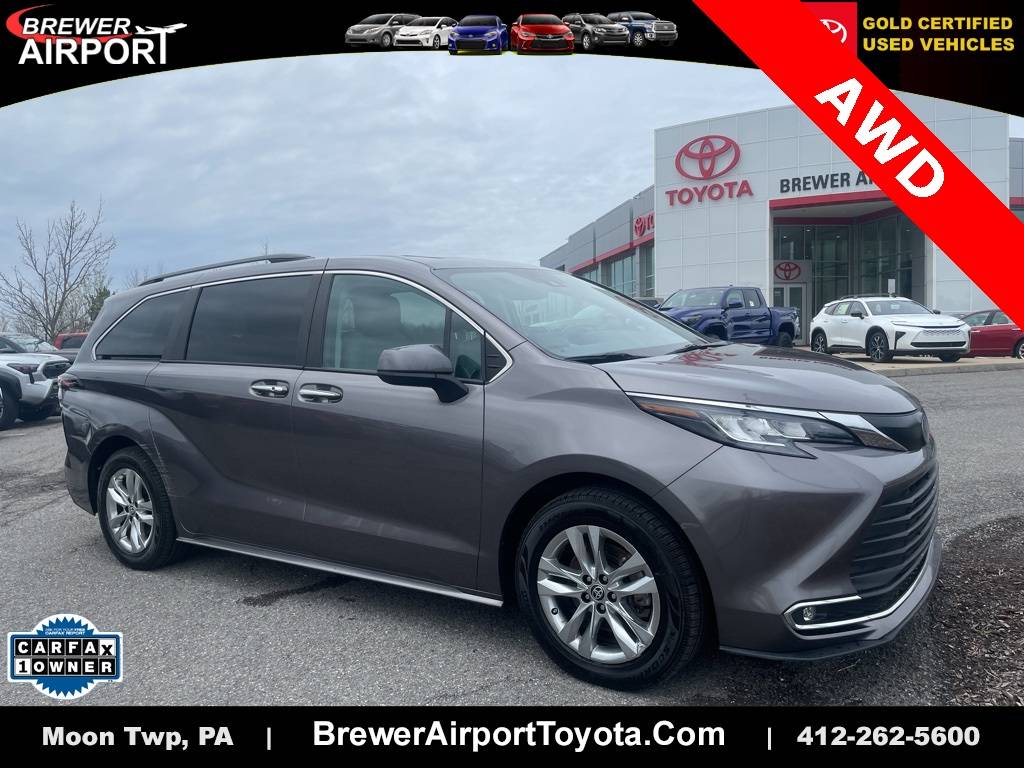 2022 Toyota Sienna XLE — Minivan — 80,199 mi — Moon Township, PA