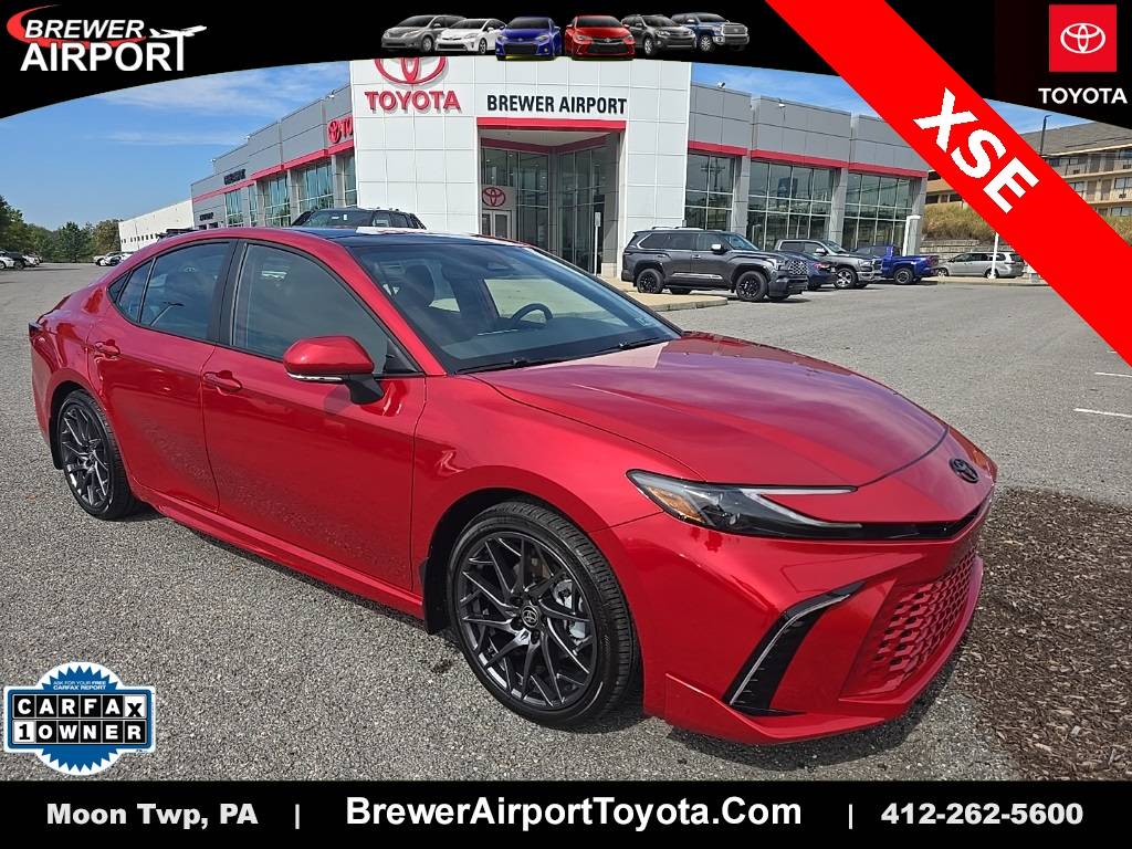2025 Toyota Camry Hybrid XSE — Sedan — 85 mi — Moon Township, PA