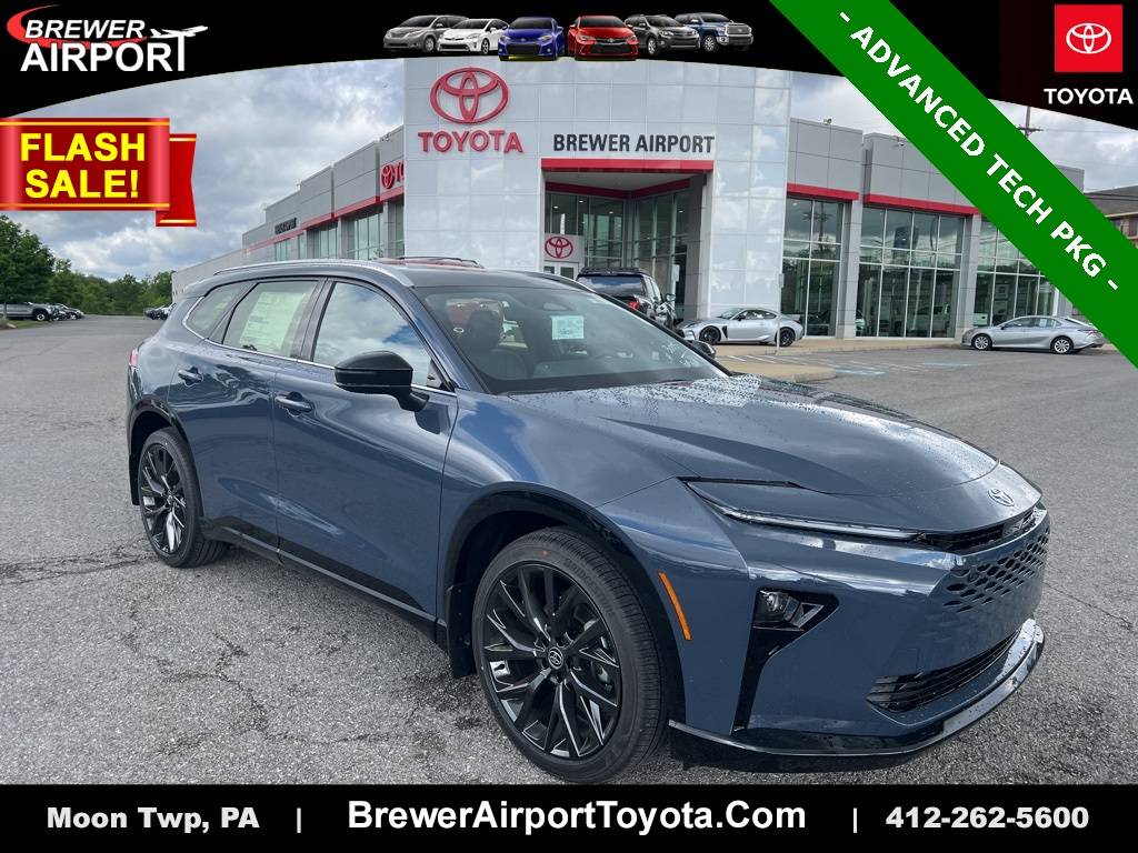 2025 Toyota Crown Signia XLE — SUV — 5 mi — Moon Township, PA