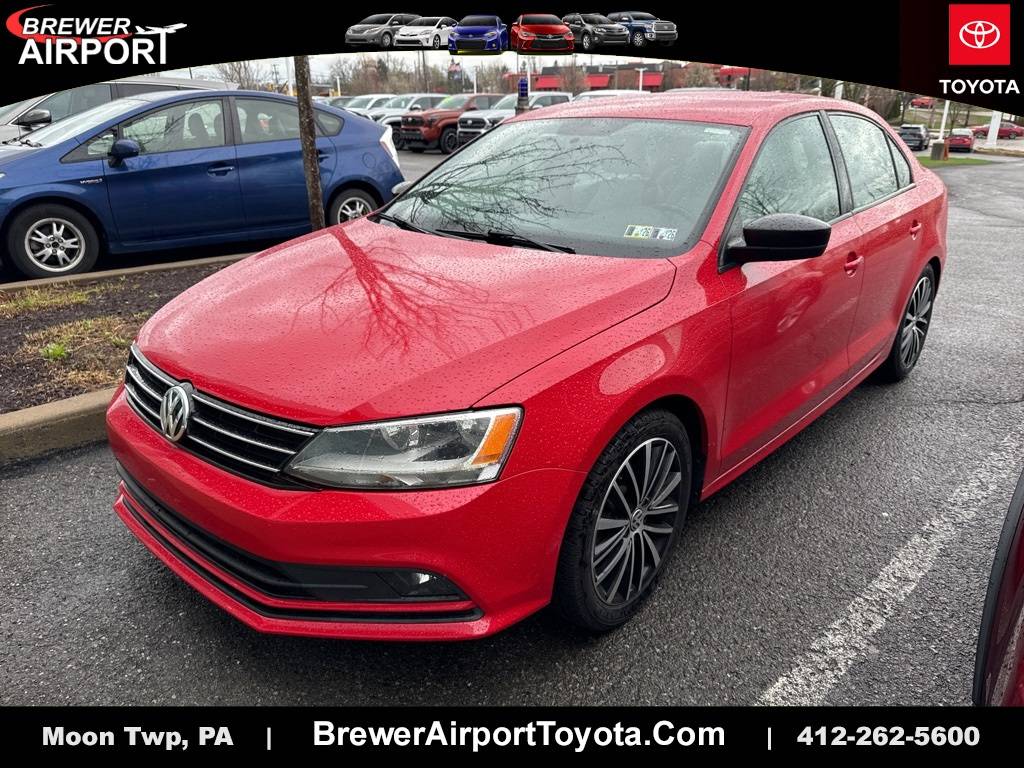 2016 Volkswagen Jetta 1.8T Sport — Sedan — 88,198 mi — Moon Township, PA