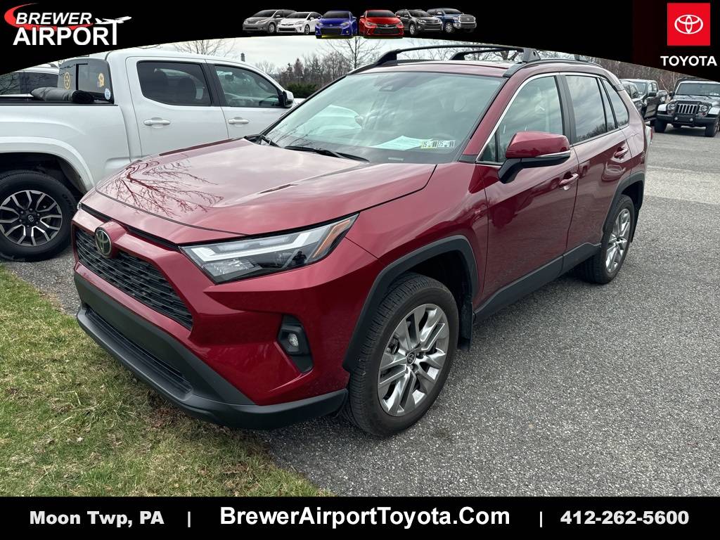 2025 Toyota RAV4 XLE Premium — SUV — 3,361 mi — Moon Township, PA