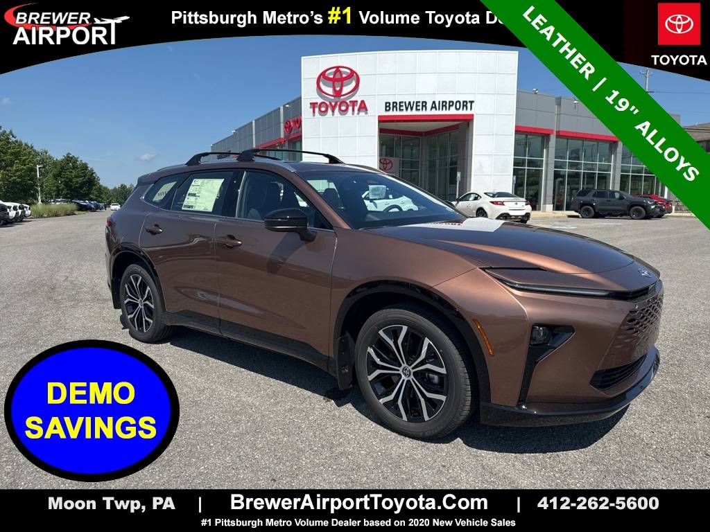 2025 Toyota Crown Signia XLE — SUV — 2,687 mi — Moon Township, PA