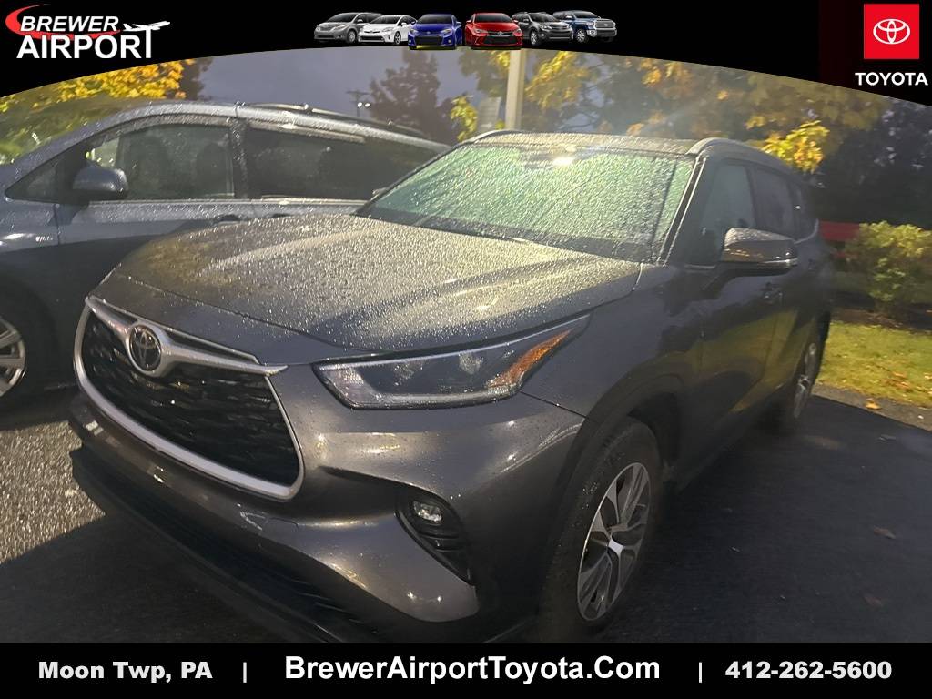2021 Toyota Highlander XLE — SUV — 43,629 mi — Moon Township, PA