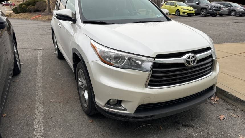 2015 Toyota Highlander Limited — SUV — 64,120 mi — Moon Township, PA
