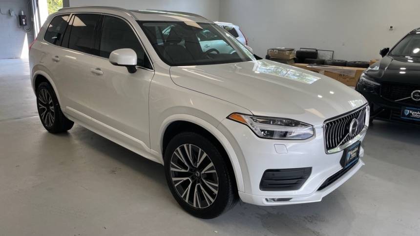 2022 Volvo XC90 Momentum — SUV — 32,342 mi — Hasbrouck Heights, NJ