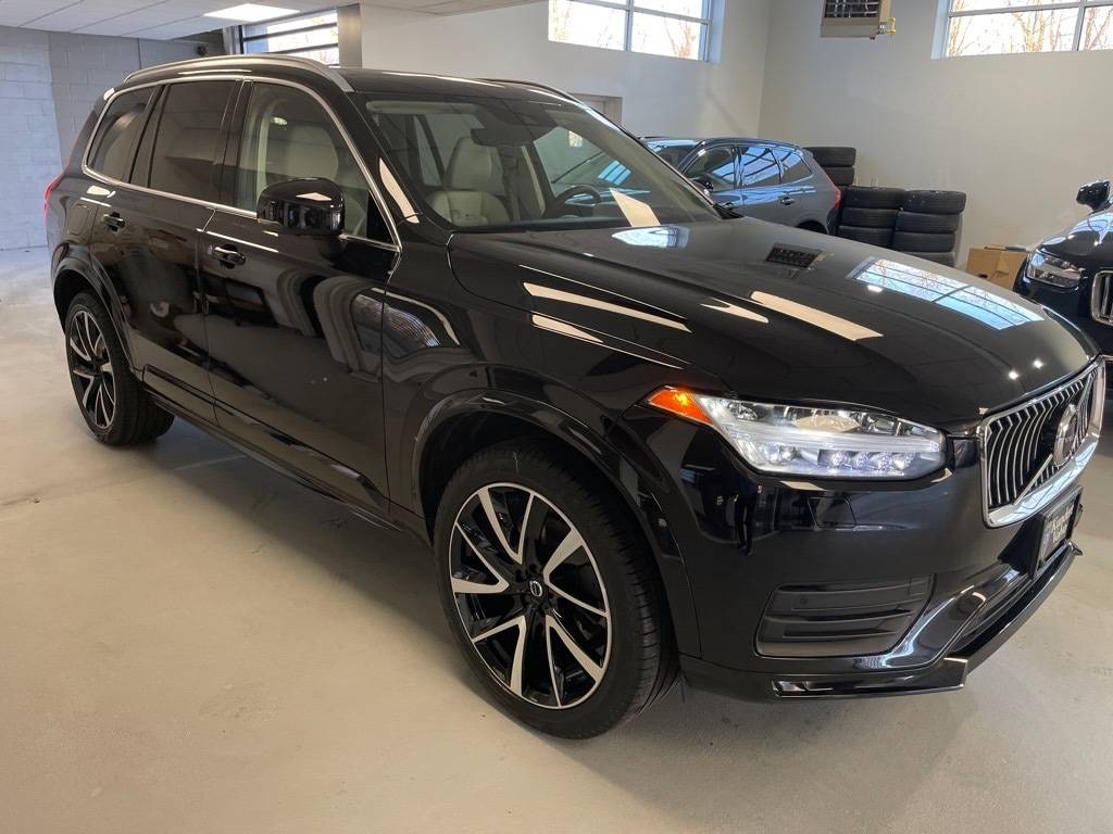 2022 Volvo XC90 Momentum — SUV — 34,306 mi — Hasbrouck Heights, NJ