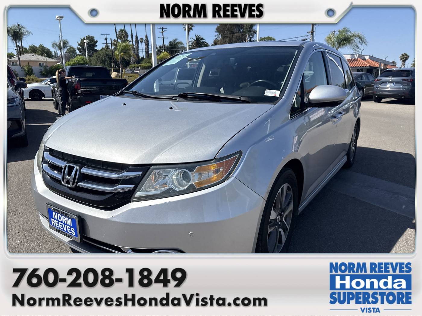 2014 Honda Odyssey Touring — Minivan — 102,781 mi — Vista, CA