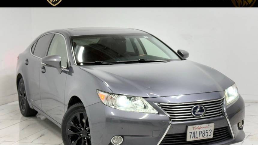 2013 Lexus ES ES 300h — Sedan — 151,086 mi — Rancho Cordova, CA
