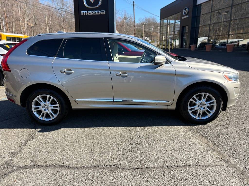 2016 Volvo XC60 T5 Premier — SUV — 86,183 mi — Nyack, NY