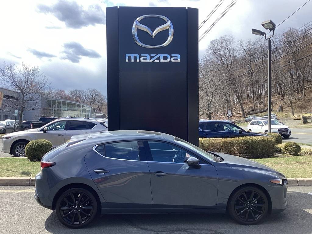 2022 Mazda Mazda3 Premium — Hatchback — 31,592 mi — Nyack, NY