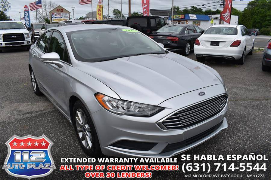 2017 Ford Fusion SE — Sedan — 89,654 mi — Patchogue, NY