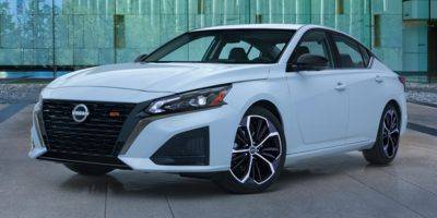 2023 Nissan Altima SV — Sedan — 32,734 mi — Patchogue, NY