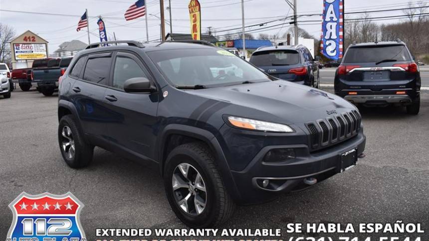 2016 Jeep Cherokee Trailhawk — SUV — 92,102 mi — Patchogue, NY