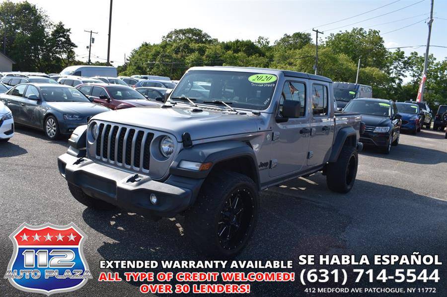 2020 Jeep Gladiator Sport S — Pickup Truck — 106,913 mi — Patchogue, NY