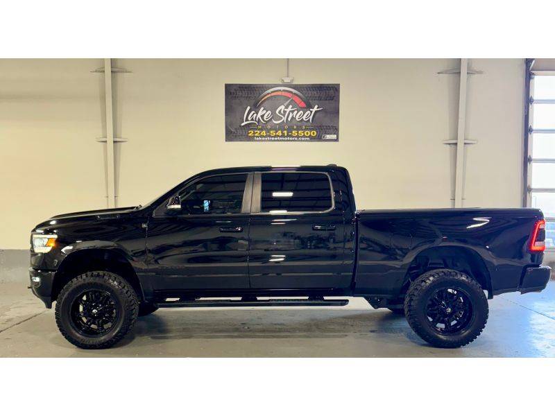 2019 Ram 1500 Big Horn/Lone Star — Pickup Truck — 101,675 mi — Lakemoor, IL