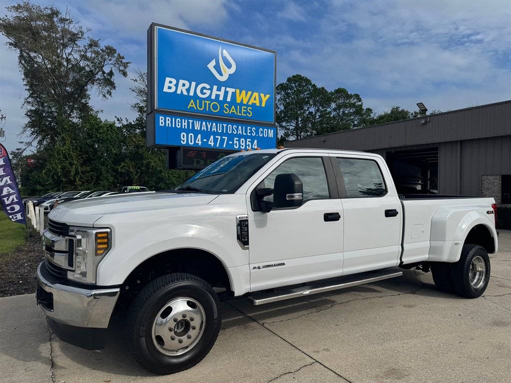 2019 Ford Super Duty F-350 XLT — Pickup Truck — 160,658 mi — Jacksonville, FL