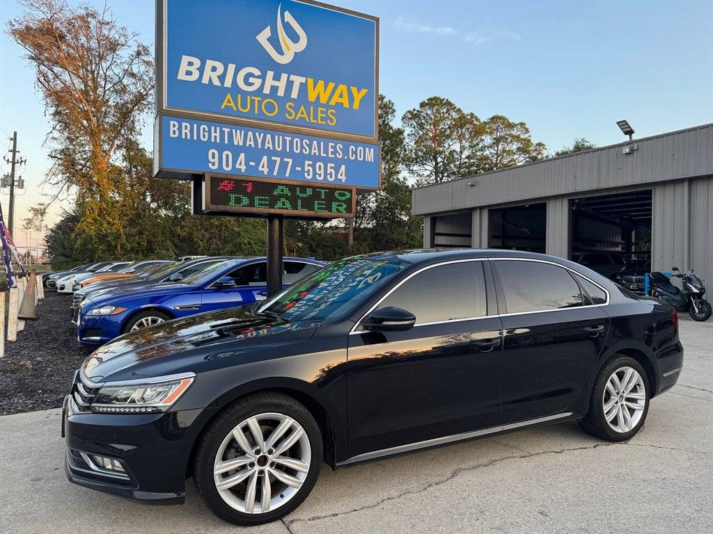 2018 Volkswagen Passat 2.0T SE — Sedan — 92,494 mi — Jacksonville, FL