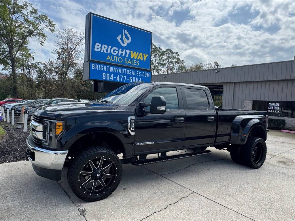 2019 Ford Super Duty F-350 XL — Pickup Truck — 149,863 mi — Jacksonville, FL