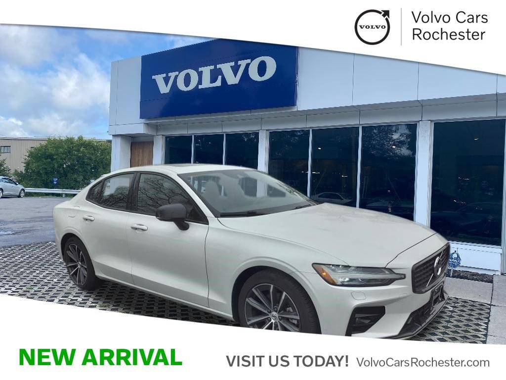 2022 Volvo S60 Momentum — Sedan — 26,967 mi — Rochester, NY