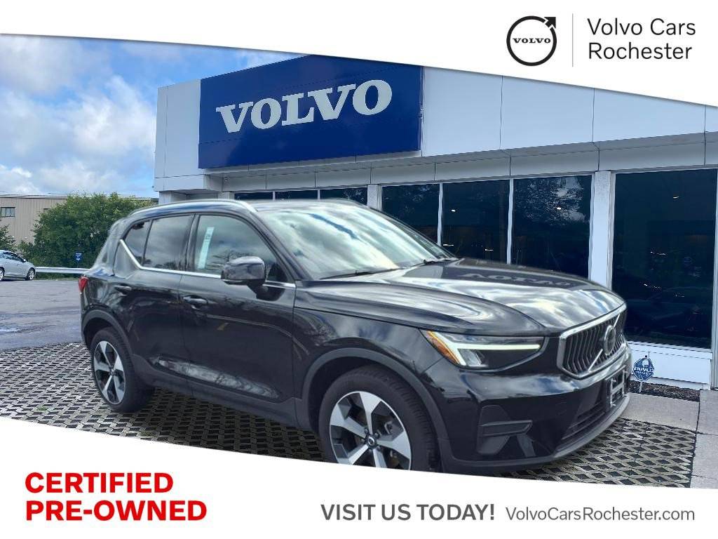 2025 Volvo XC40 Core — SUV — 3,004 mi — Rochester, NY
