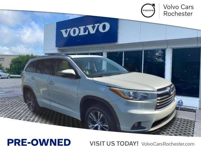 2016 Toyota Highlander XLE — SUV — 158,285 mi — Rochester, NY
