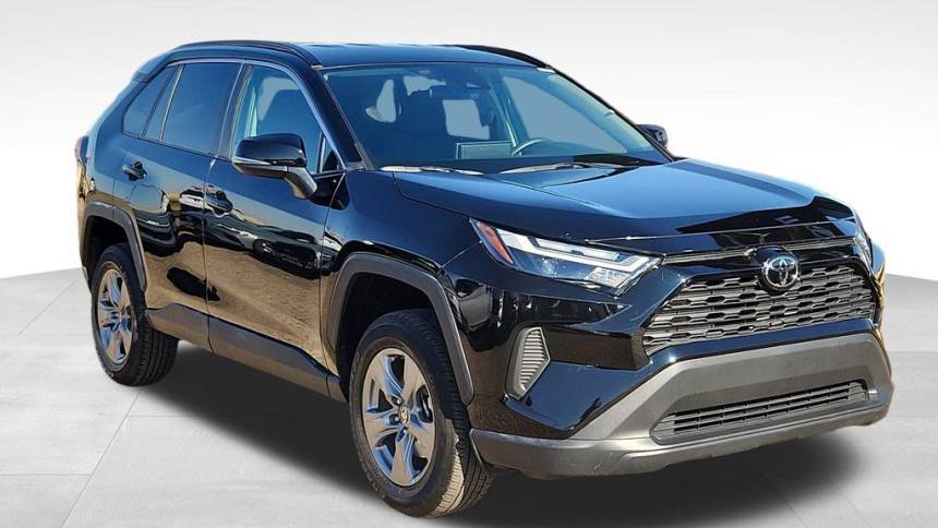 2024 Toyota RAV4 XLE — SUV — 18,957 mi — Lubbock, TX