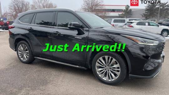 2020 Toyota Highlander Hybrid Limited Platinum — SUV — 71,846 mi — Fort Collins, CO