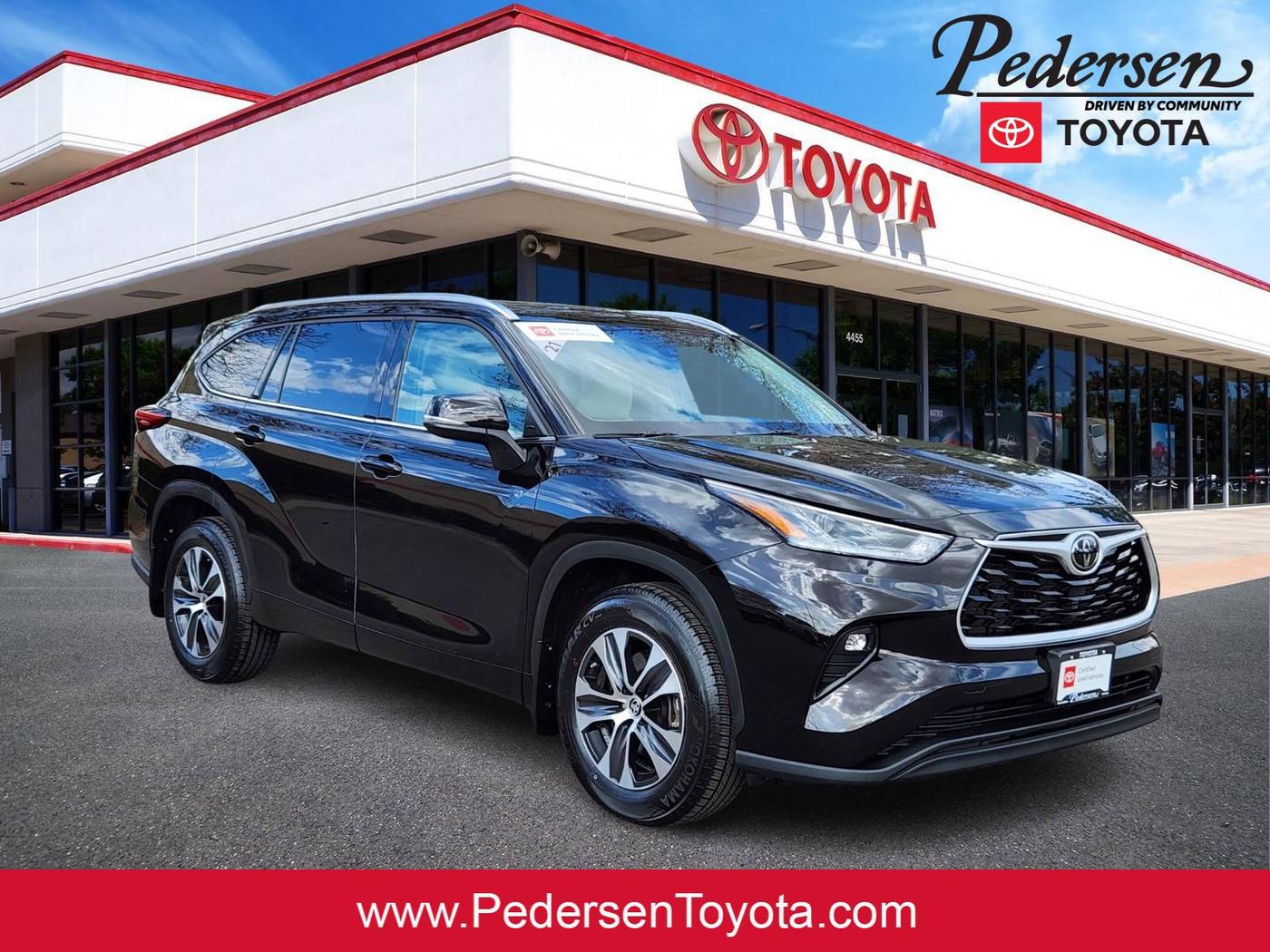 2021 Toyota Highlander XLE — SUV — 29,324 mi — Fort Collins, CO