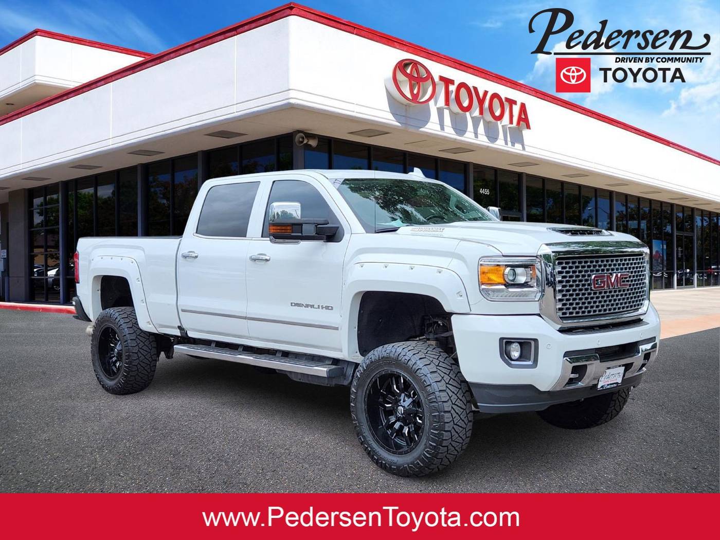 2017 GMC Sierra 2500HD Denali — Pickup Truck — 86,956 mi — Fort Collins, CO
