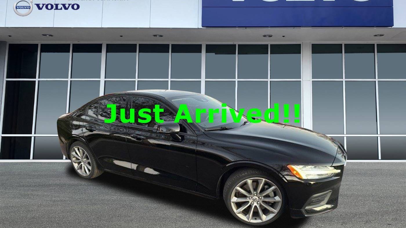 2020 Volvo S60 Momentum — Sedan — 23,969 mi — Fort Collins, CO