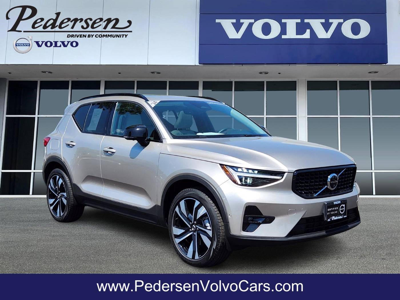 2024 Volvo XC40 Ultimate — SUV — 19,696 mi — Fort Collins, CO