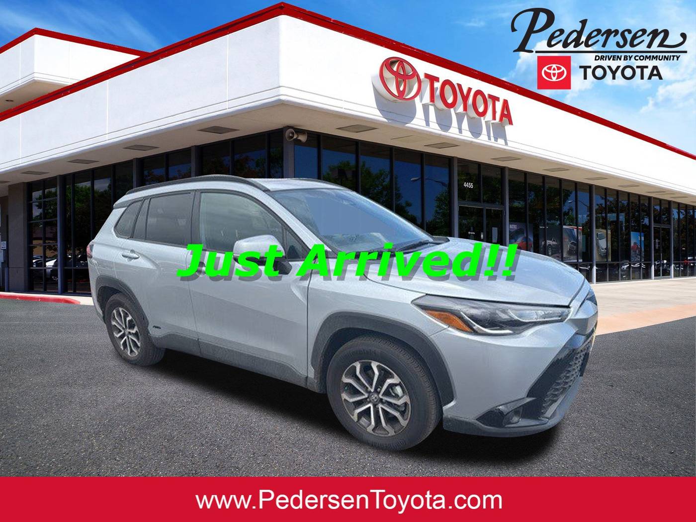 2024 Toyota Corolla Cross Hybrid SE — SUV — 5,100 mi — Fort Collins, CO