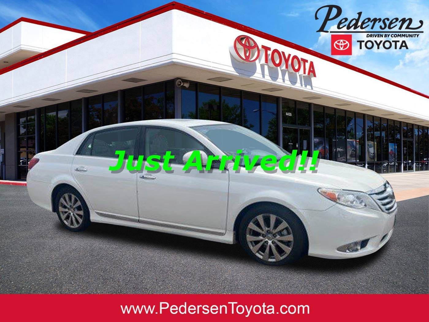 2011 Toyota Avalon Limited — Sedan — 95,574 mi — Fort Collins, CO