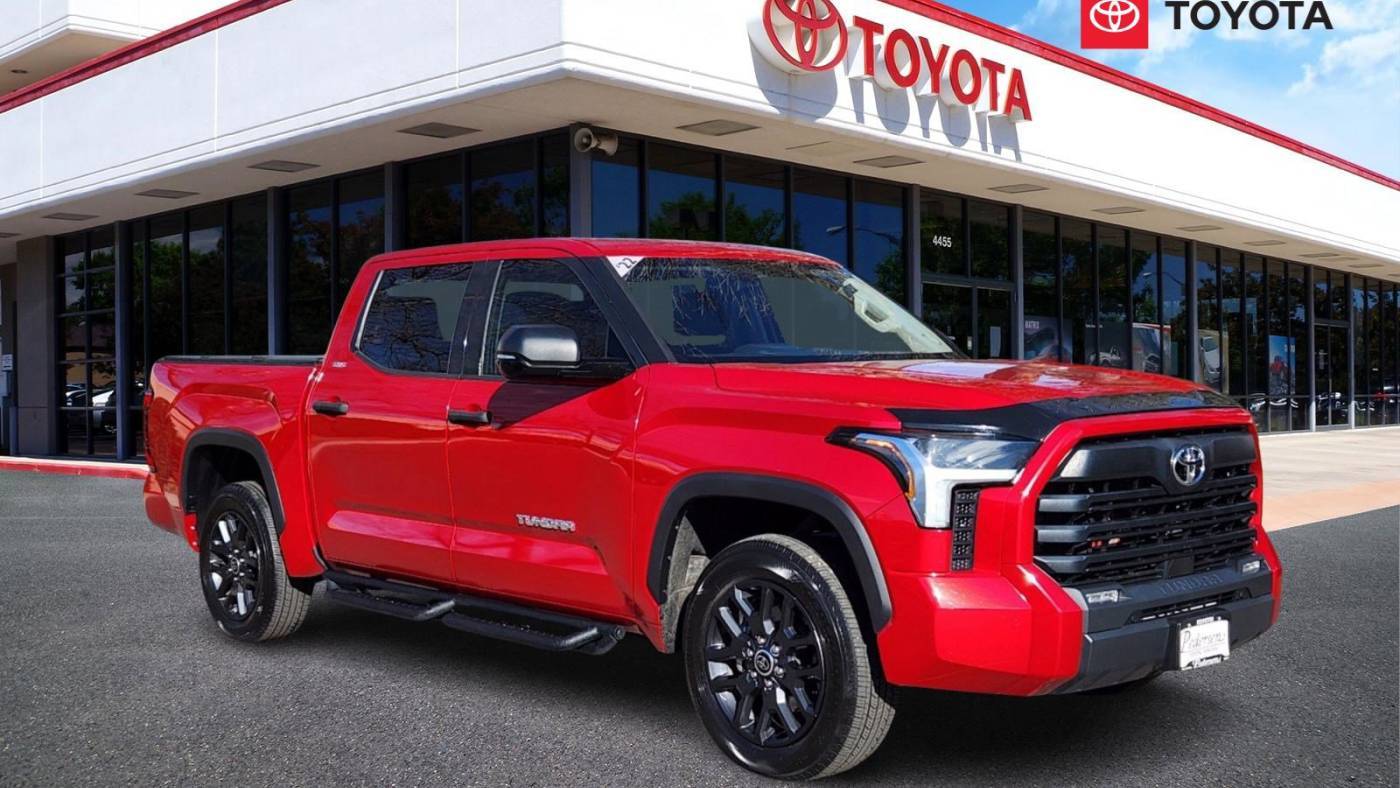 2022 Toyota Tundra SR5 — Pickup Truck — 59,661 mi — Fort Collins, CO