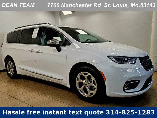 2023 Chrysler Pacifica Limited — Minivan — 65,737 mi — St. Louis, MO