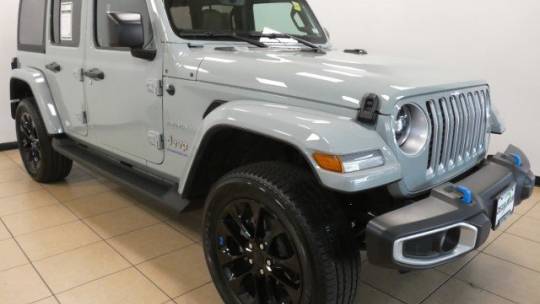 2023 Jeep Wrangler Sahara 4xe — SUV — 9,971 mi — St. Louis, MO