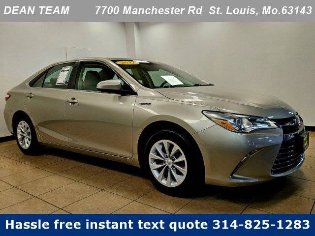 2017 Toyota Camry Hybrid LE — Sedan — 99,123 mi — St. Louis, MO