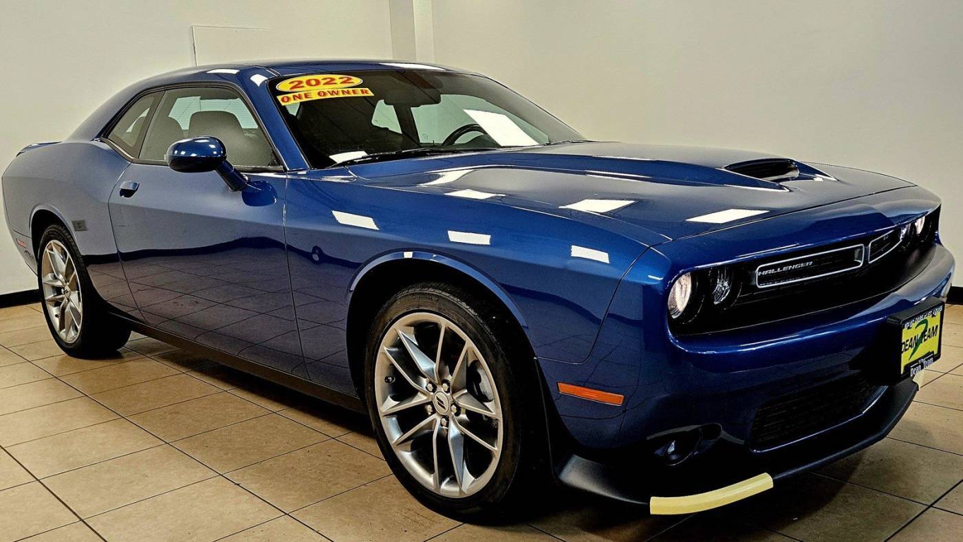 2022 Dodge Challenger GT — Coupe — 62,799 mi — St. Louis, MO
