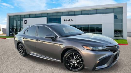2023 Toyota Camry SE — Sedan — 64,637 mi — Grapevine, TX