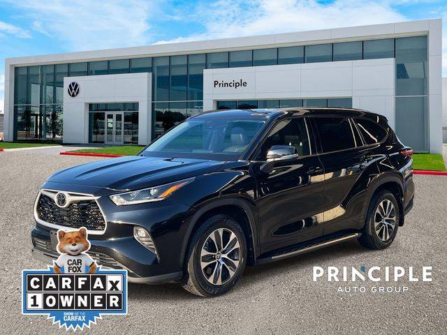 2021 Toyota Highlander XLE — SUV — 71,039 mi — Grapevine, TX