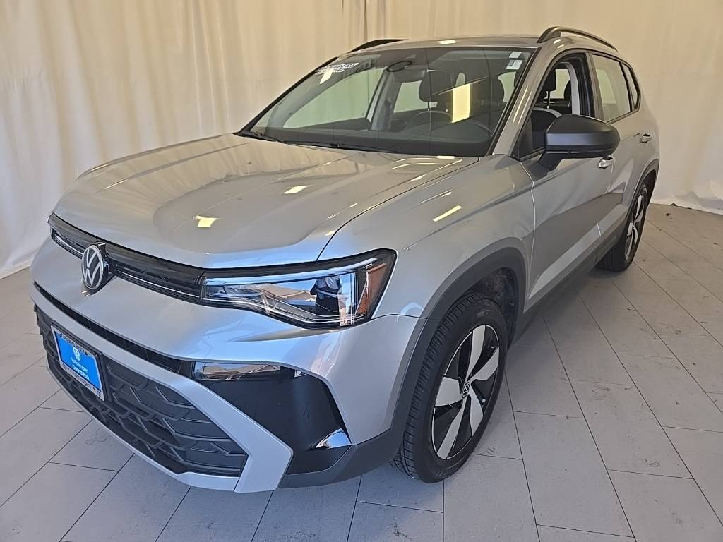 2025 Volkswagen Taos S — SUV — 5,760 mi — Orland Park, IL