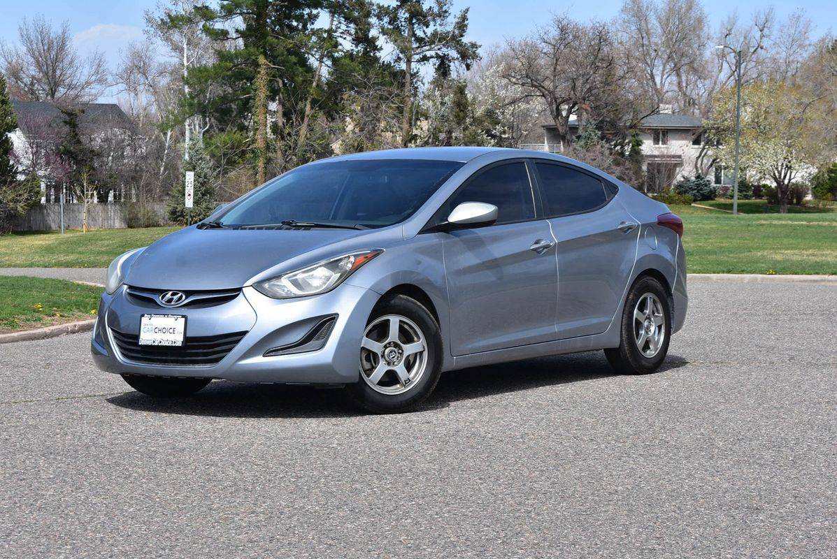 2016 Hyundai Elantra SE — Sedan — 92,527 mi — Denver, CO