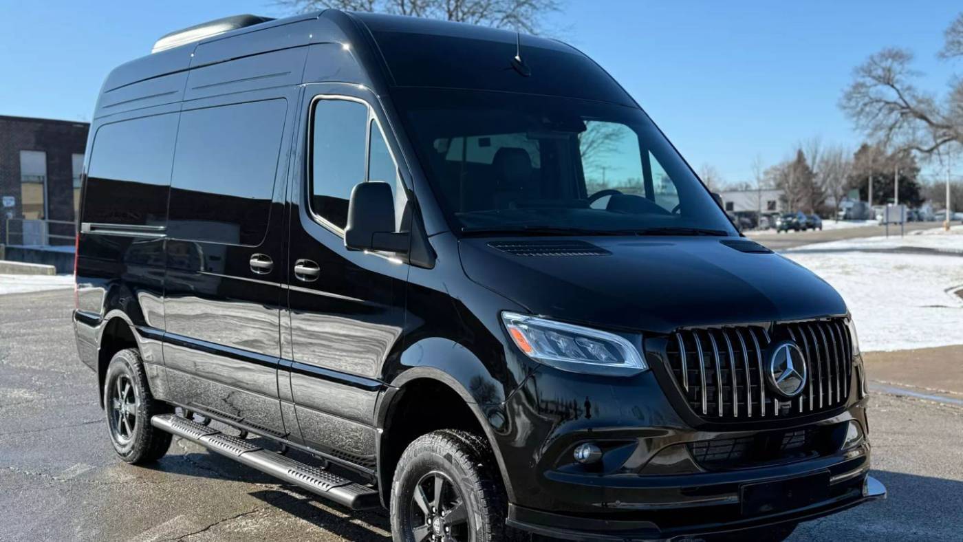 2024 Mercedes-Benz Sprinter Passenger Van 2500 — Passenger Van — 16,146 mi — West Chicago, IL