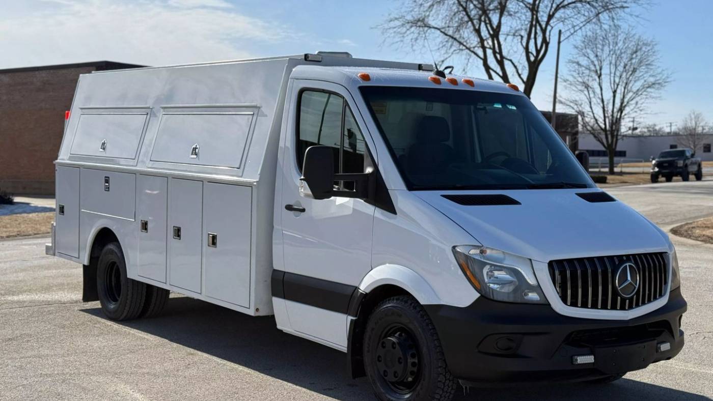 2016 Mercedes-Benz Sprinter Chassis Cab Standard — Chassis Cab Truck — 159,926 mi — West Chicago, IL